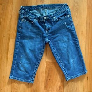 Seven Bermuda shorts size 8